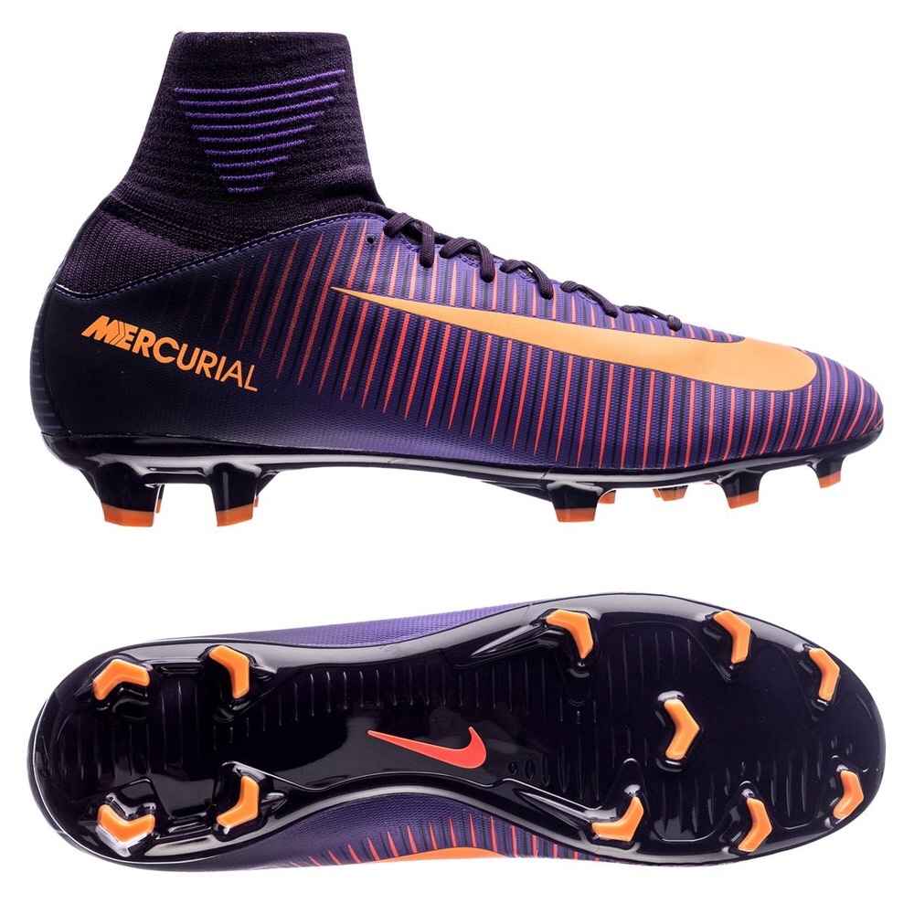 NIKE MERCURIAL SOCCER CLEATS